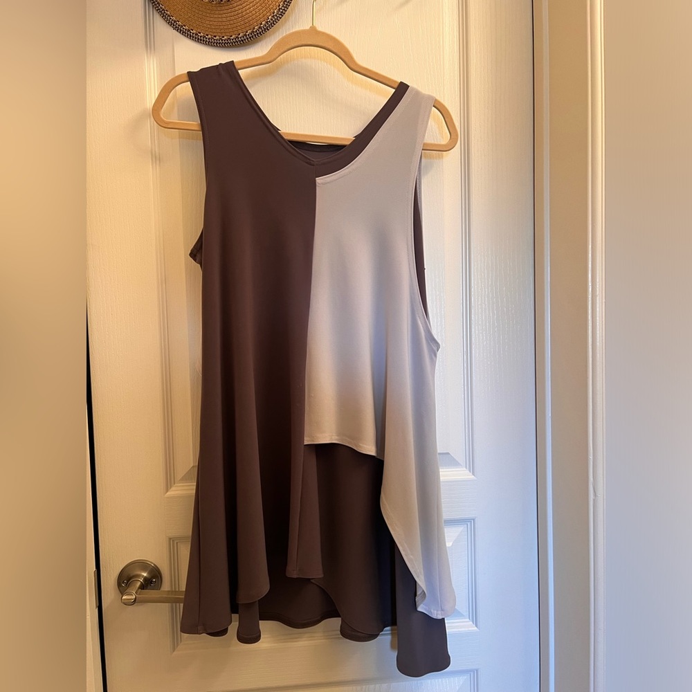 - SYMPLI Double layer tunic tank top in cream and taupe